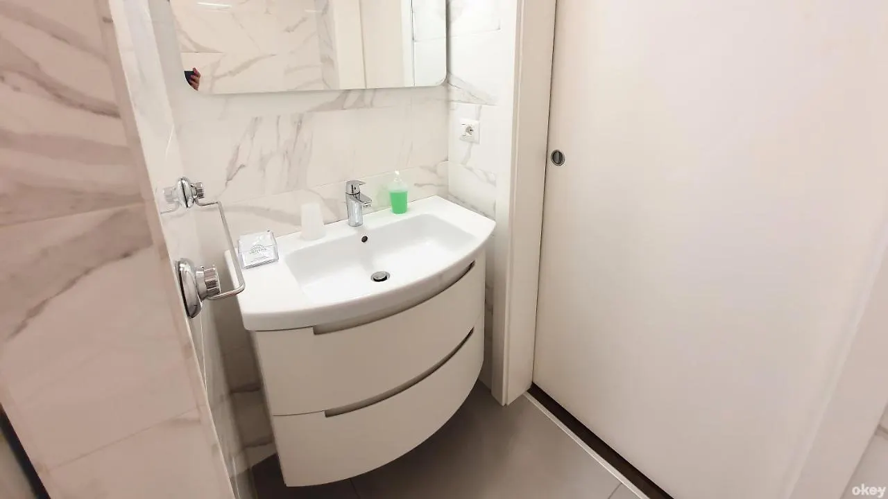 Star House - Bari Centro Apartment