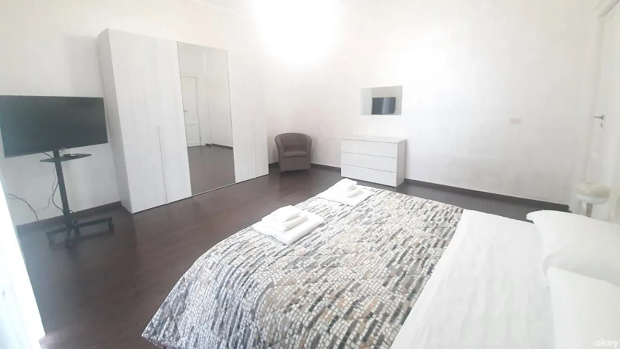 Star House - Bari Centro Apartment