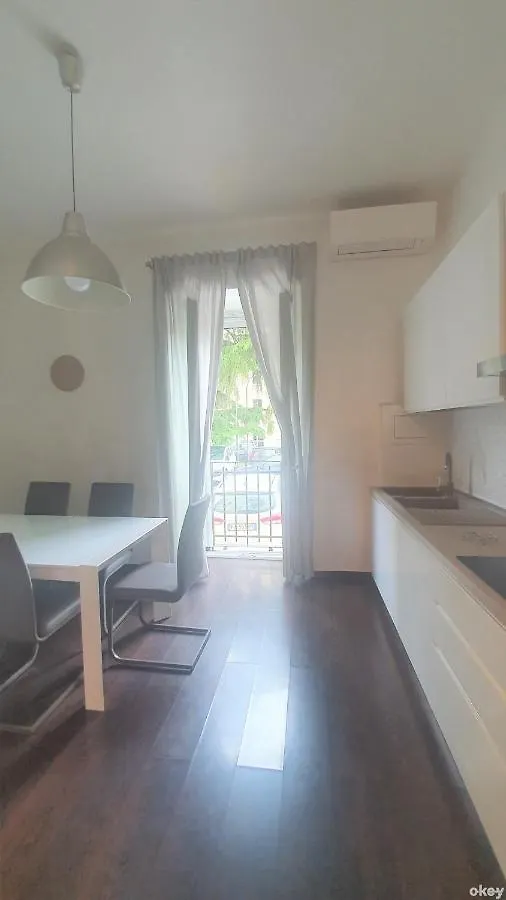 Apartamento Star House - Bari Centro Italia