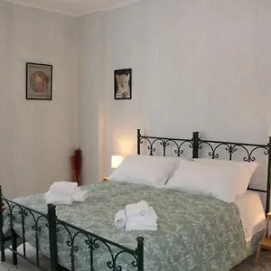 Apartment Abate Gimma 10 Minutes From St Nicholas Cathedral, Bari
