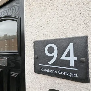 https://blossom-holiday-lets-94-roseberry-cottages.yorkshirehotels.net